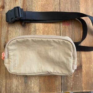 LuluLemon Belt Bag Taupe with Coral Zipper